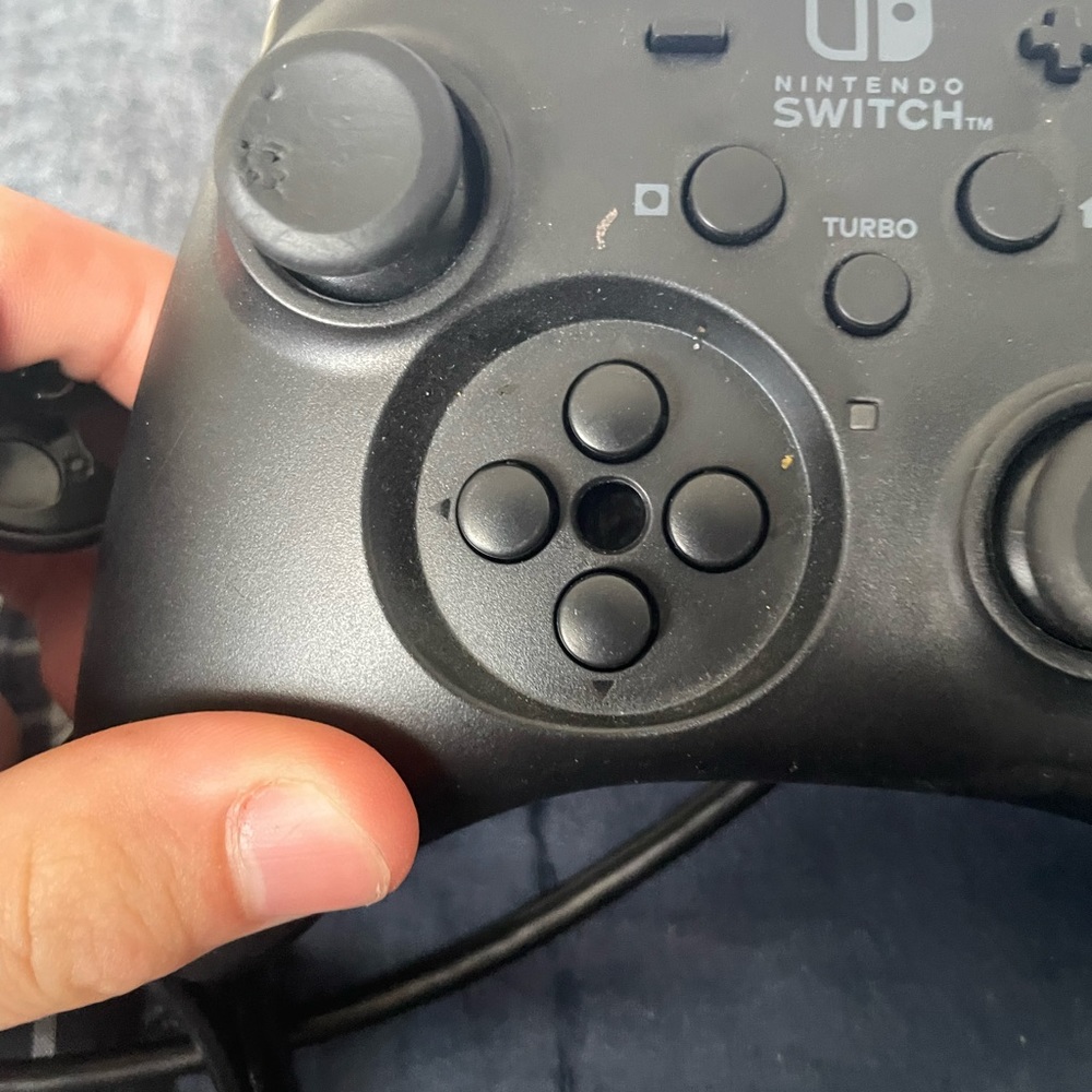 2 pack Nintendo controllers - Picture 4 of 6